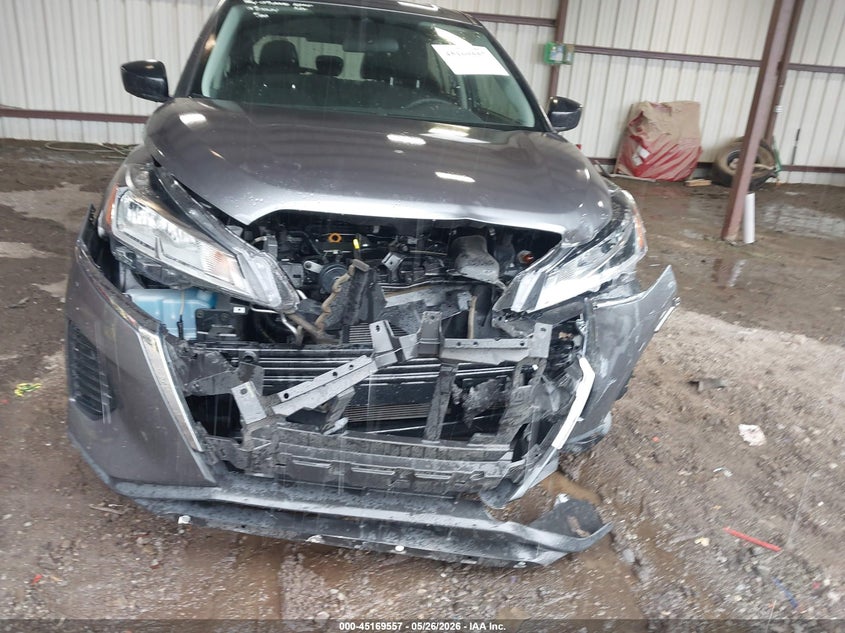 2023 NISSAN KICKS auction photo 6