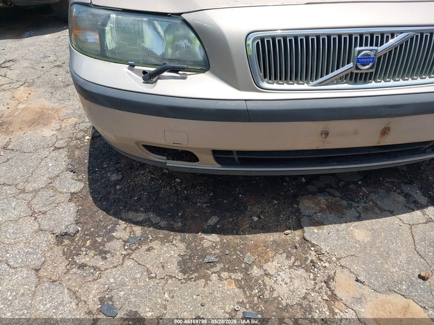 2003 Volvo V70 2.4 VIN: YV1SW61T432327183 Lot: 45169798