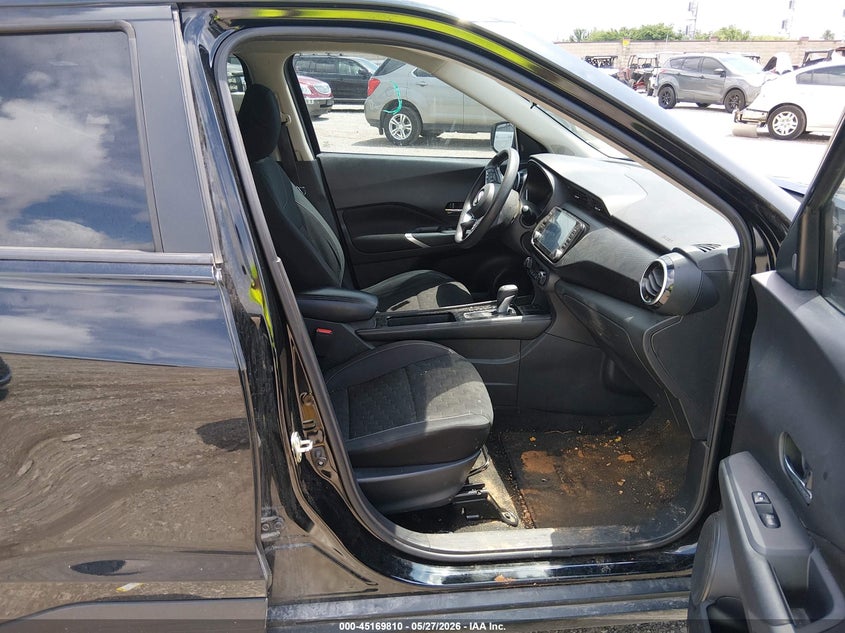 2021 NISSAN KICKS auction photo 5