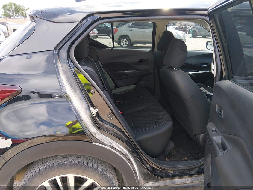 2021 NISSAN KICKS auction photo 8