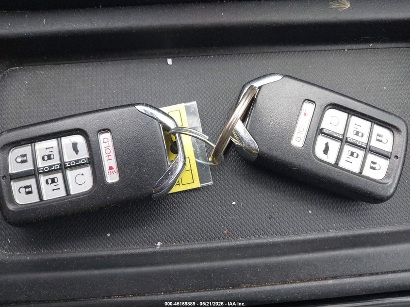 VIN 5FNRL6H71JB082858 2018 HONDA ODYSSEY EX-L