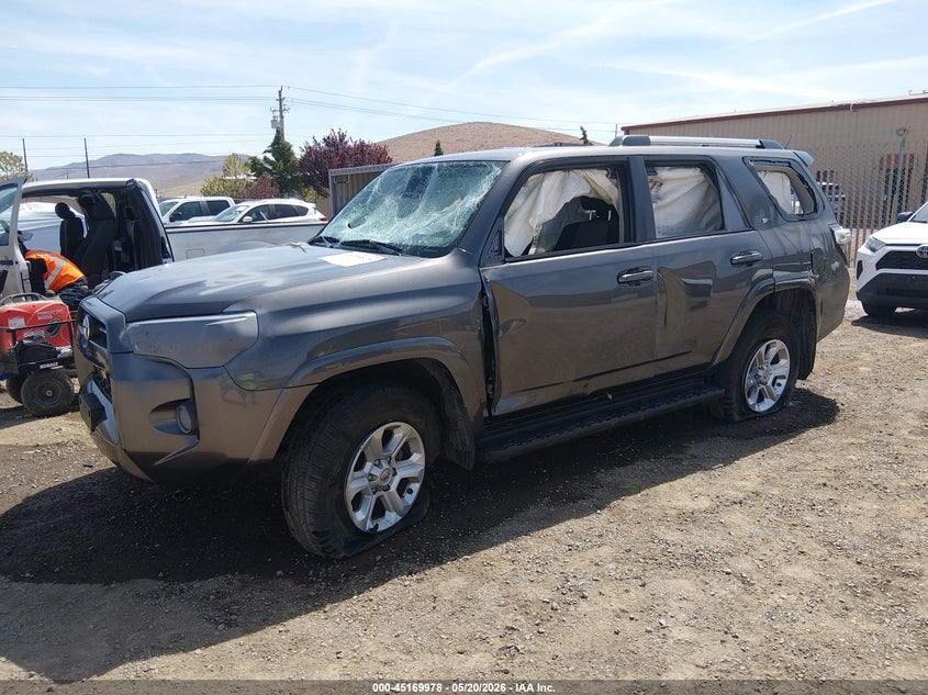 Vin: jtebu5jrxl5800542, lot: 45667664, toyota 4runner sr5 20202