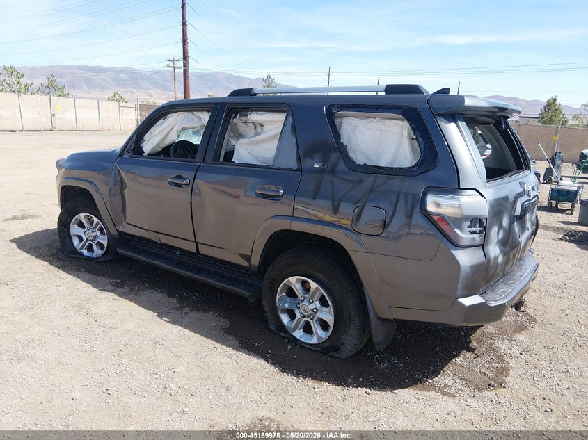 Vin: jtebu5jrxl5800542, lot: 45667664, toyota 4runner sr5 20203