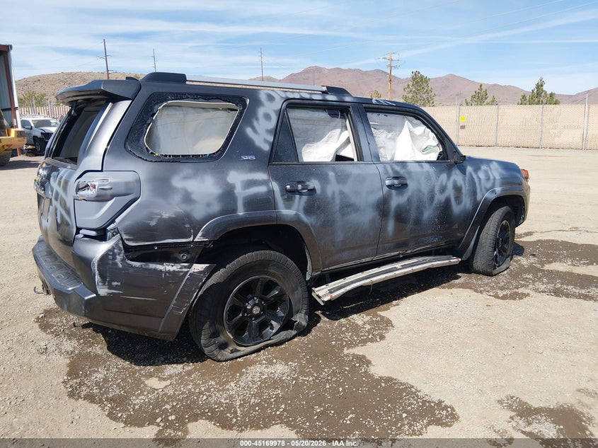 Vin: jtebu5jrxl5800542, lot: 45667664, toyota 4runner sr5 20204