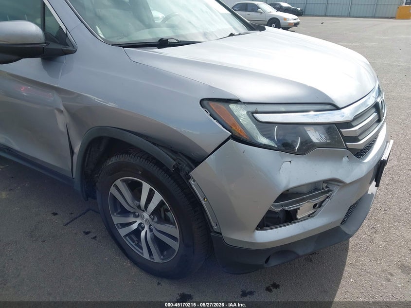 2017 HONDA PILOT auction photo 6