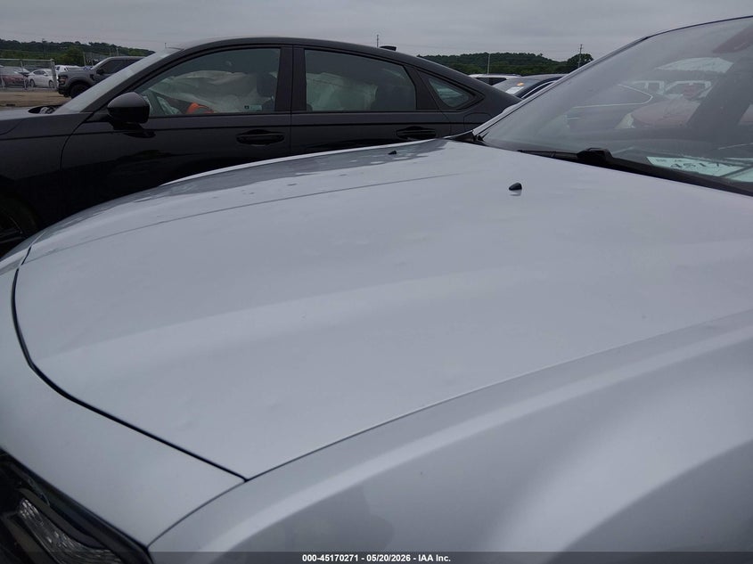 2021 CHRYSLER 300 auction photo 6