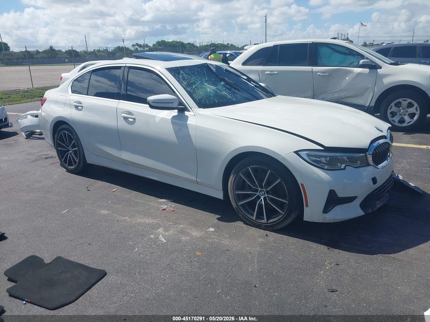 Zdjęcie: 2021 BMW 330I