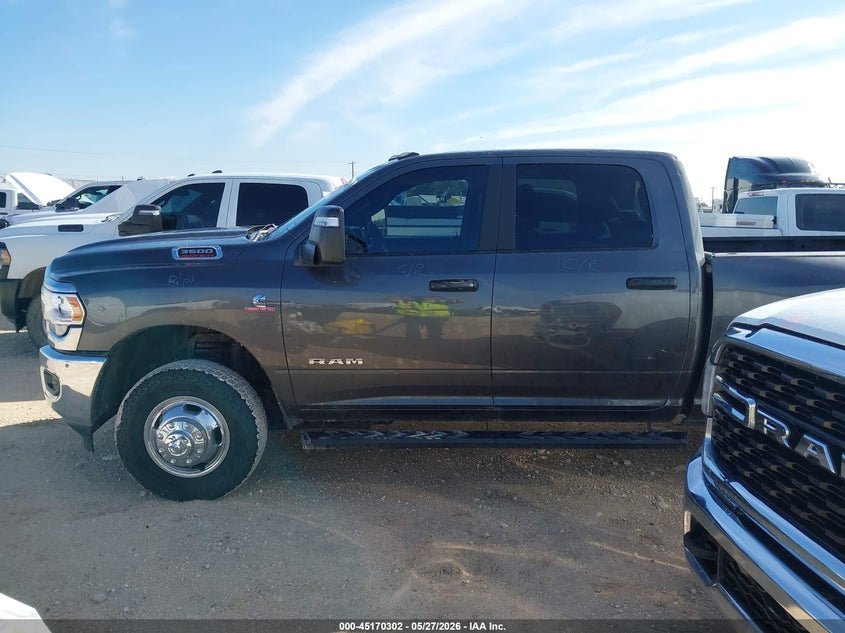 2024 Ram 3500 Ram Big Horn 4X4 8' Box grey Lot 111045170302 Vin 3C63RRHL9RG334016