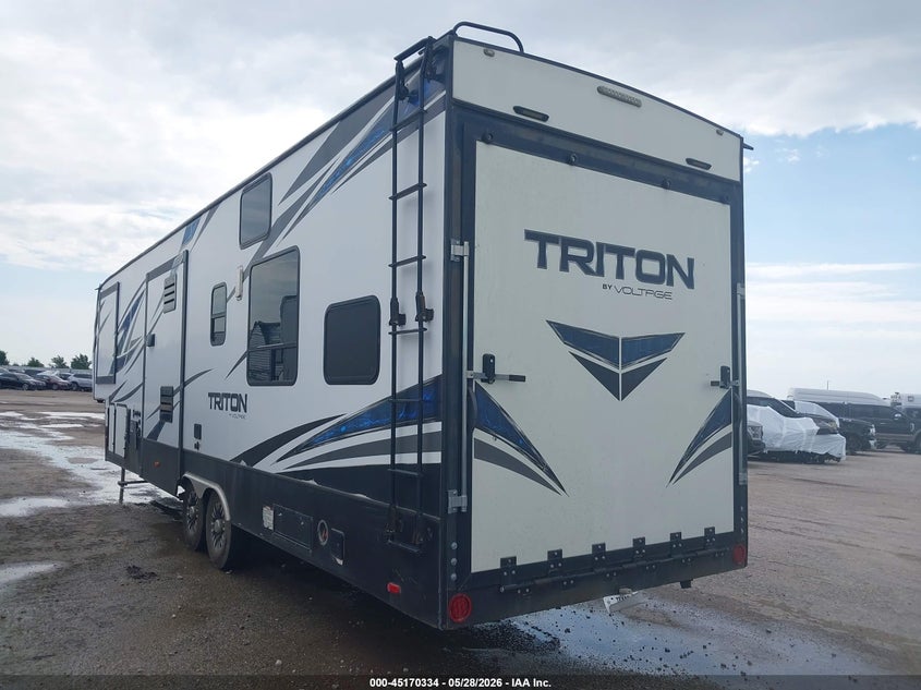 2018 VOLTAGE TRITON auction photo 3