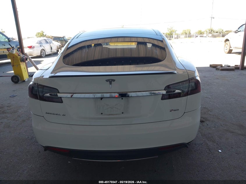 2013 Tesla Model S Performance VIN: 5YJSA1DP6DFP07629 Lot: 45170347