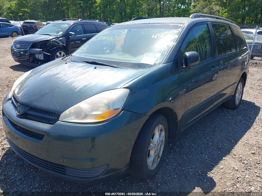 2004 Toyota Sienna Le 5TDBA23C84S018062 photo 1