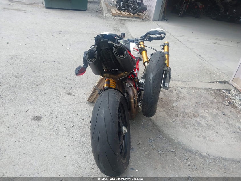 2023 DUCATI HYPERMOTARD auction photo 6