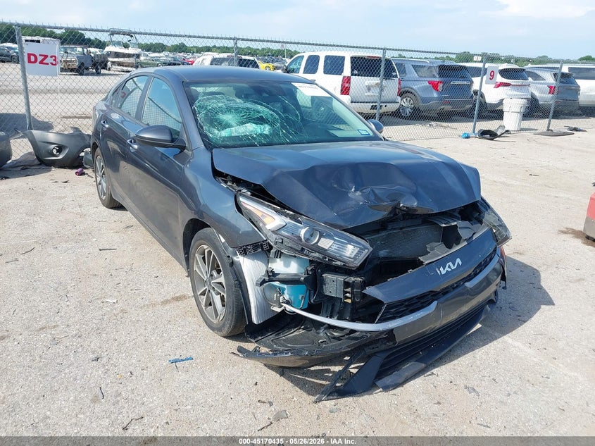 2023 KIA FORTE auction photo 1