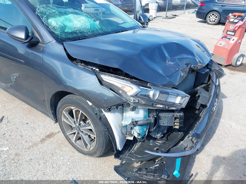 2023 KIA FORTE auction photo 6