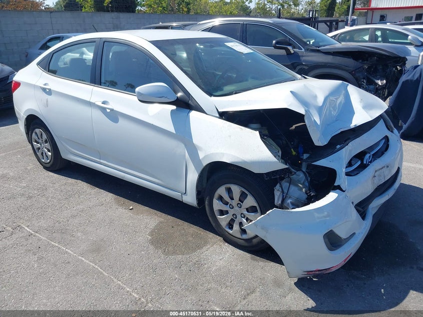 2016 HYUNDAI ACCENT auction photo 1