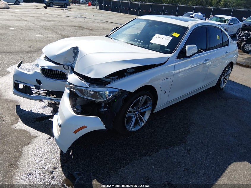 Vin: wba8e1c57ja178076, lot: 45668686, bmw 330e iperformance 20182
