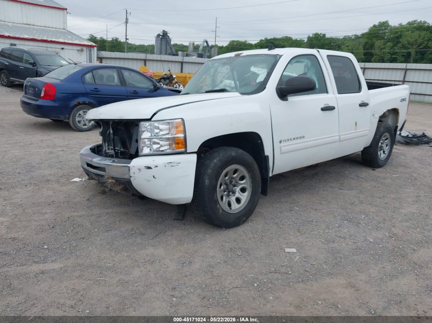 2011 CHEVROLET SILVERADO 1500 auction photo 2