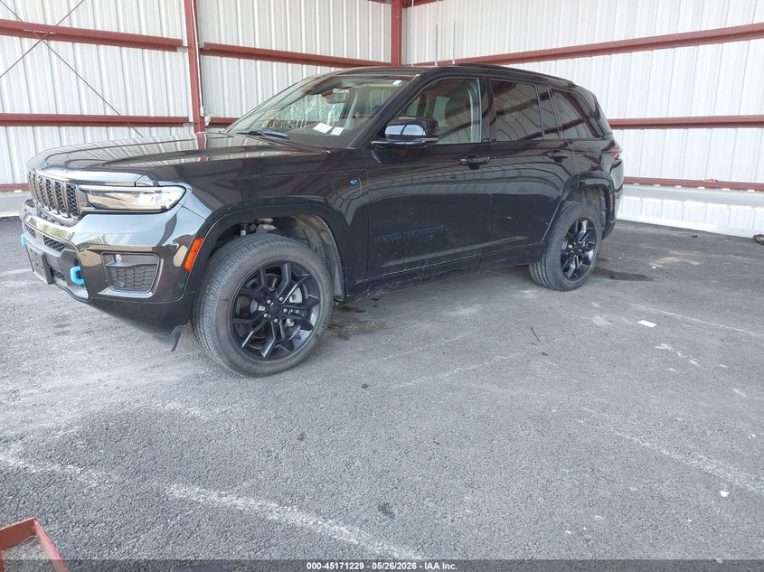 2024 JEEP GRAND CHEROKEE 4XE auction photo 2
