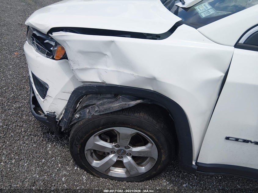 2018 JEEP COMPASS auction photo 6