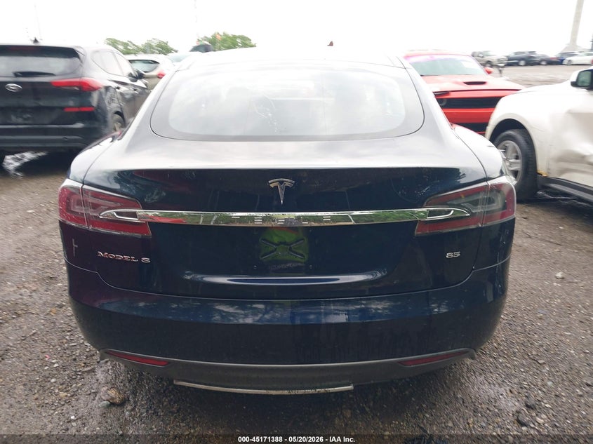 2013 Tesla Model S VIN: 5YJSA1DN7DFP27077 Lot: 45171388