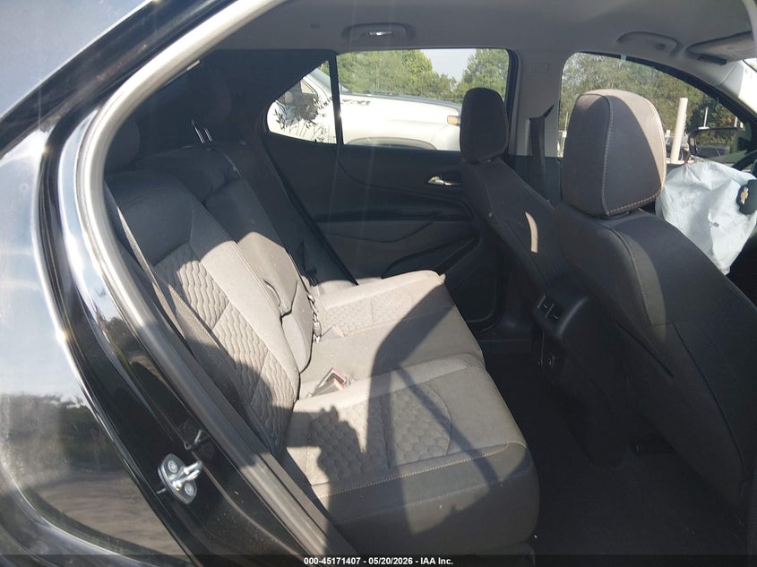 CHEVROLET EQUINOX 2019 VIN 3GNAXUEV4KL309737