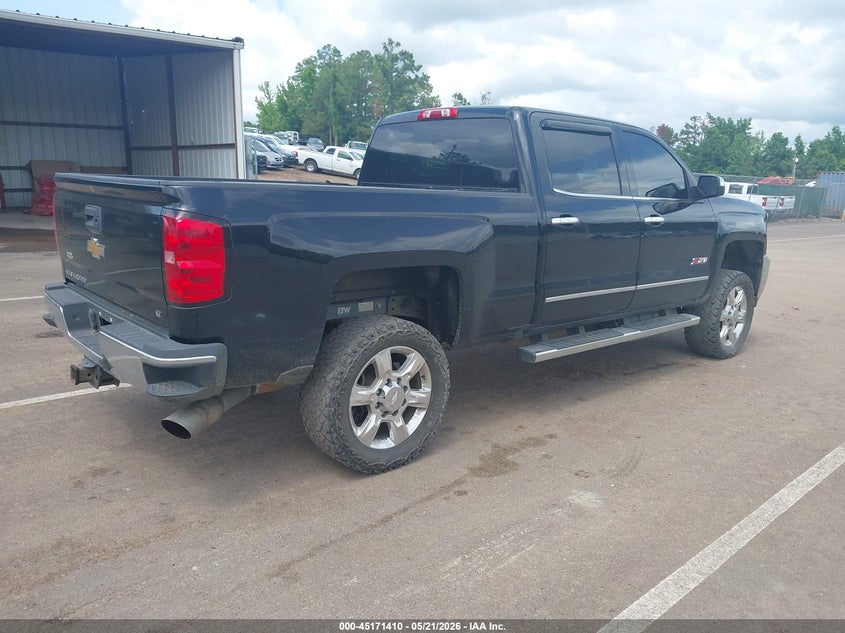2018 CHEVROLET SILVERADO 2500HD auction photo 4