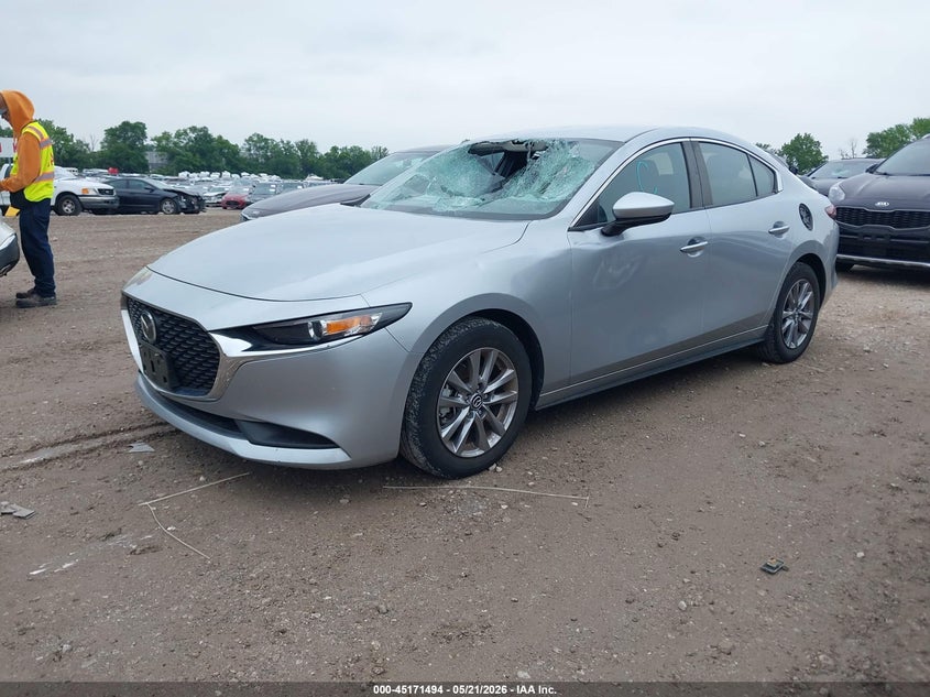 2021 MAZDA MAZDA3 auction photo 2
