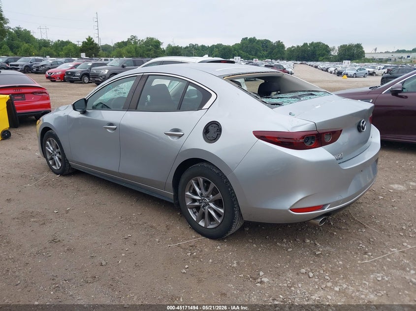 2021 MAZDA MAZDA3 auction photo 3