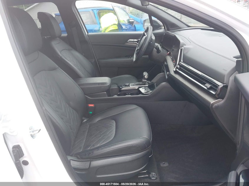 2025 KIA SPORTAGE auction photo 5