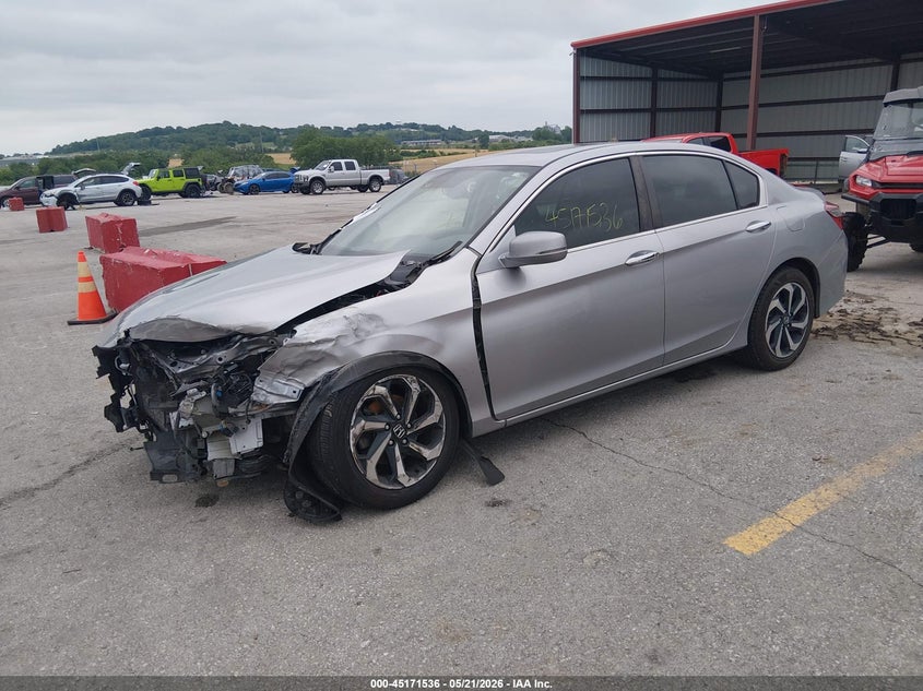 2016 HONDA ACCORD auction photo 2