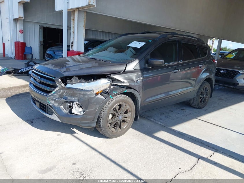 2018 Ford Escape Se 1FMCU0GD9JUD15153 photo 1