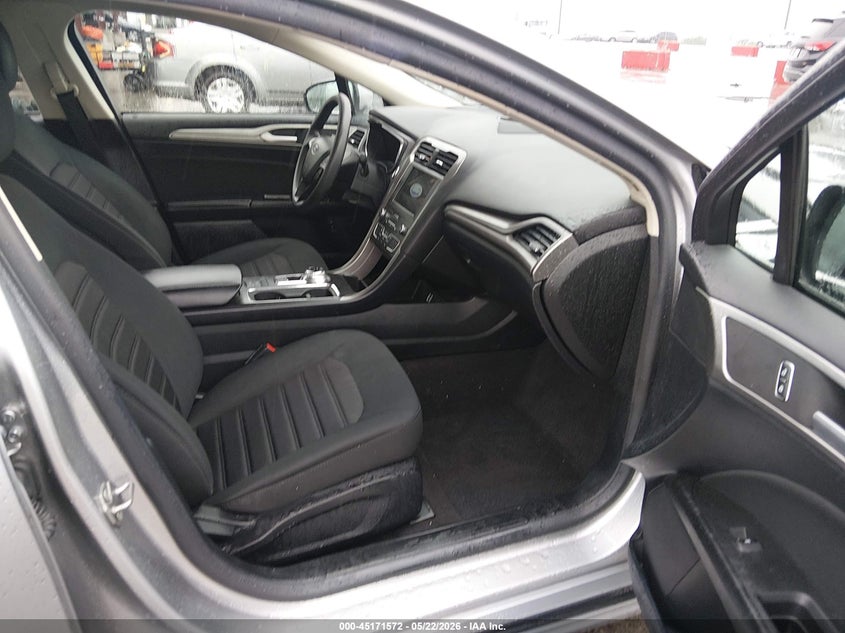 VIN 3FA6P0LU9LR258824 2020 FORD FUSION HYBRID SE