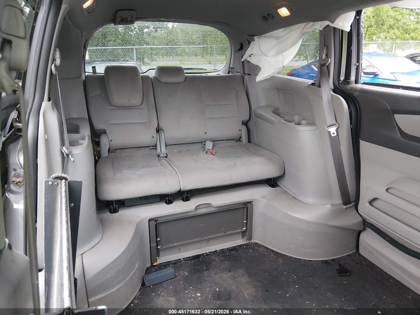2015 HONDA ODYSSEY auction photo 8