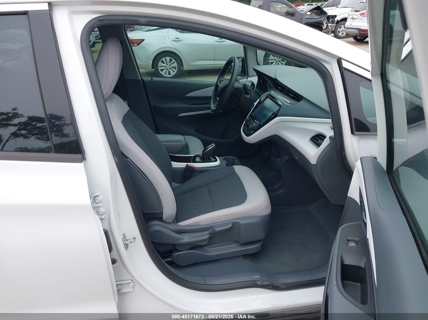 2017 CHEVROLET BOLT EV auction photo 5