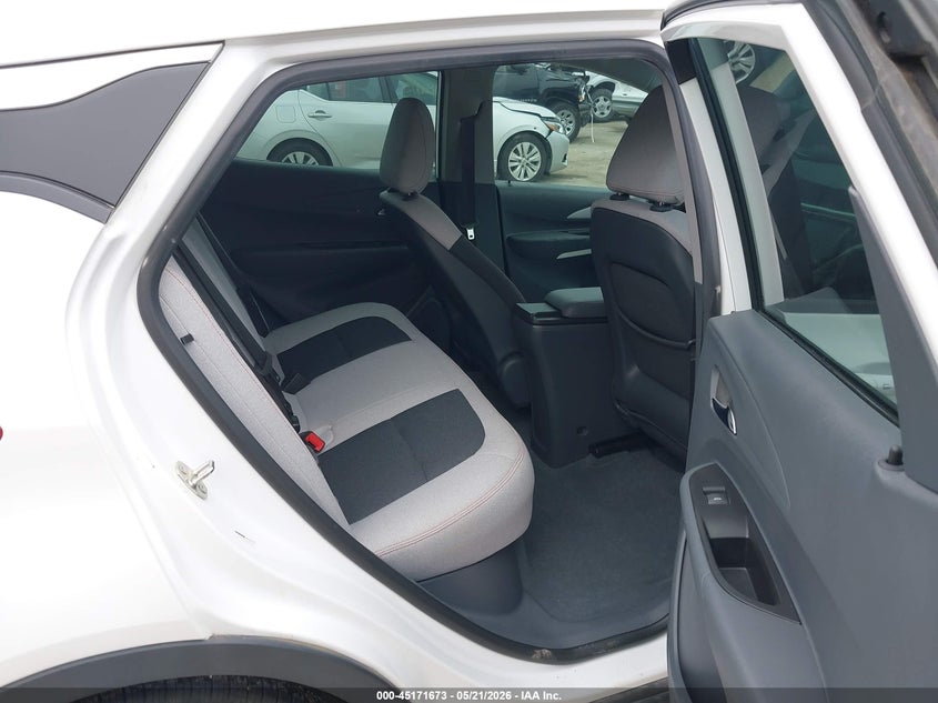 2017 CHEVROLET BOLT EV auction photo 8