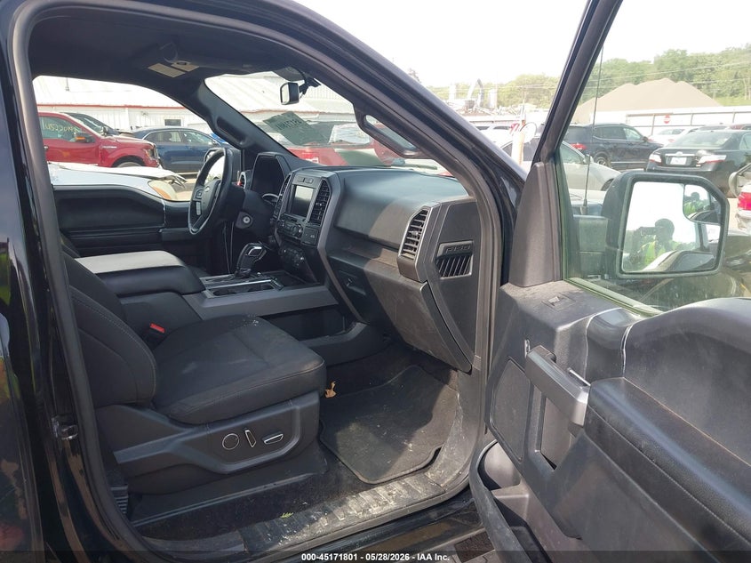 VIN 1FTEW1EP8JKF01787 2018 FORD F-150 XLT