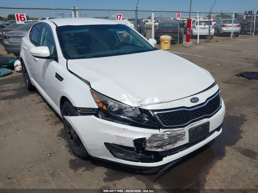 2012 Kia Optima 2.0 Ex Turbo white Lot 111045171868 Vin 5XXGN4A69CG015089