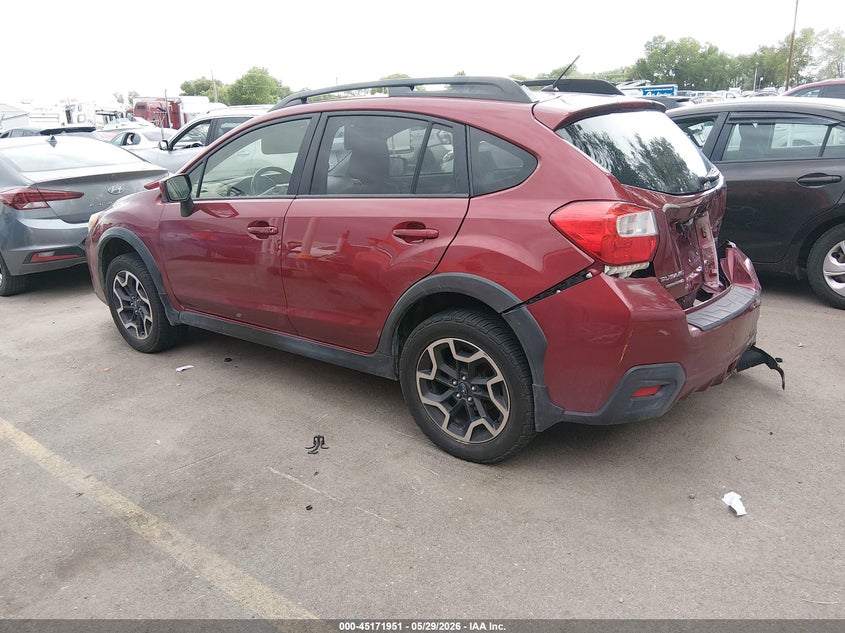 2016 SUBARU CROSSTREK auction photo 3