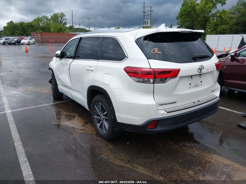 Vin: 5tdjzrfh3hs508242, lot: 45669703, toyota highlander xle 20173