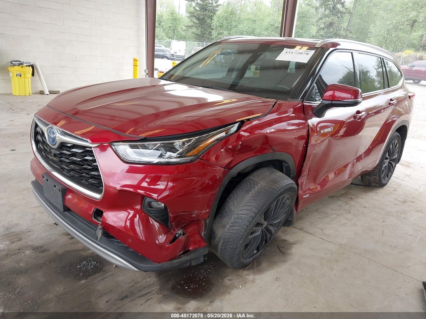 2021 TOYOTA HIGHLANDER auction photo 2