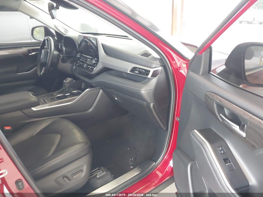2021 TOYOTA HIGHLANDER auction photo 5