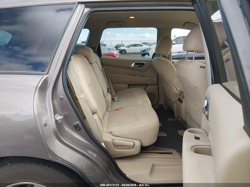 2014 NISSAN PATHFINDER auction photo 8