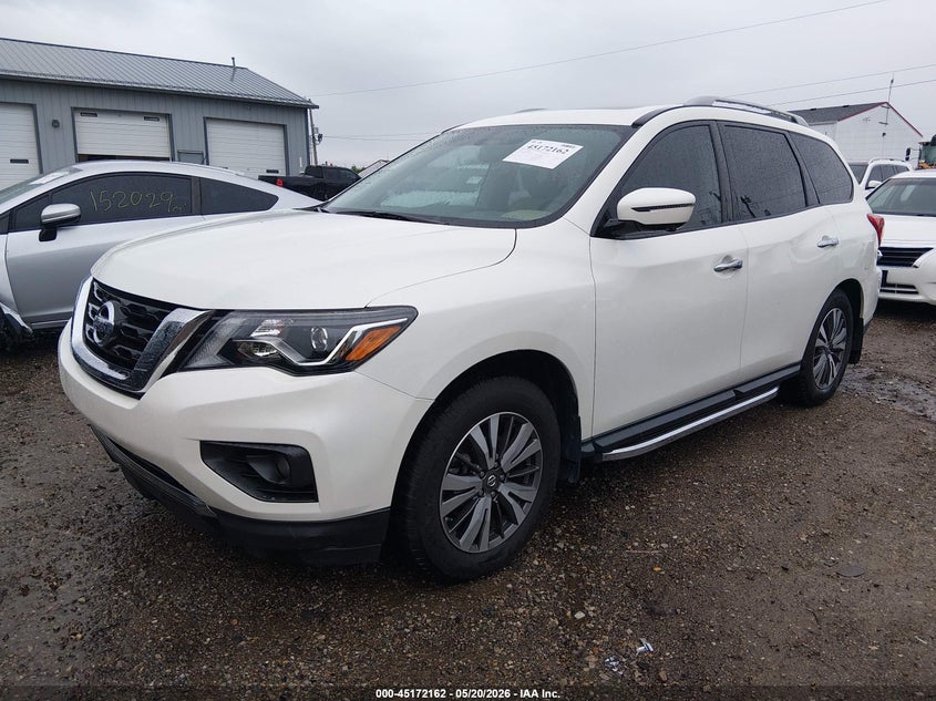 VIN 5N1DR2MM3HC668915 2017 NISSAN PATHFINDER SL