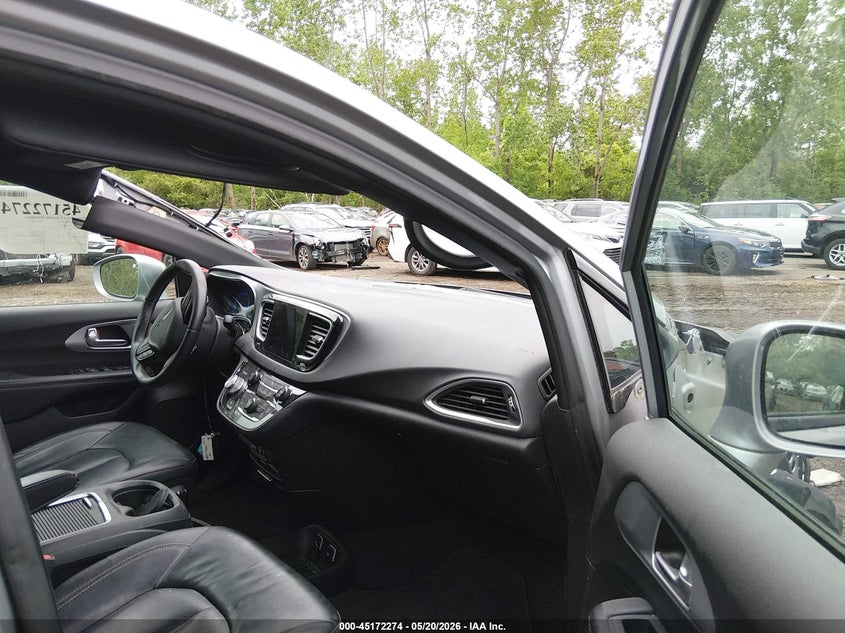 CHRYSLER PACIFICA 2018 VIN 2C4RC1EG0JR306021