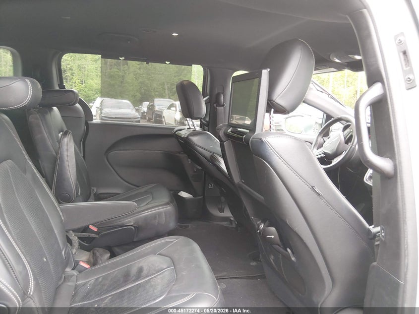 CHRYSLER PACIFICA 2018 VIN 2C4RC1EG0JR306021