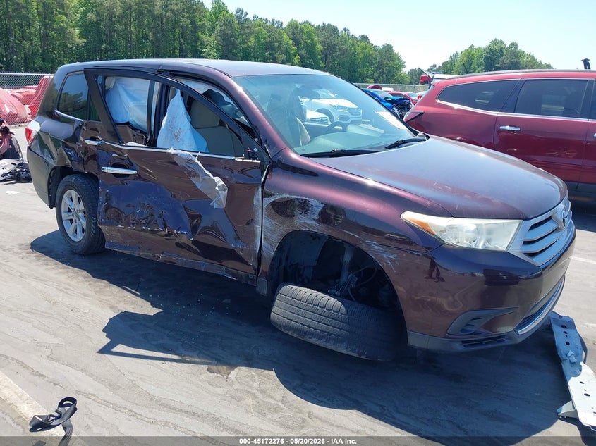 2013 TOYOTA HIGHLANDER