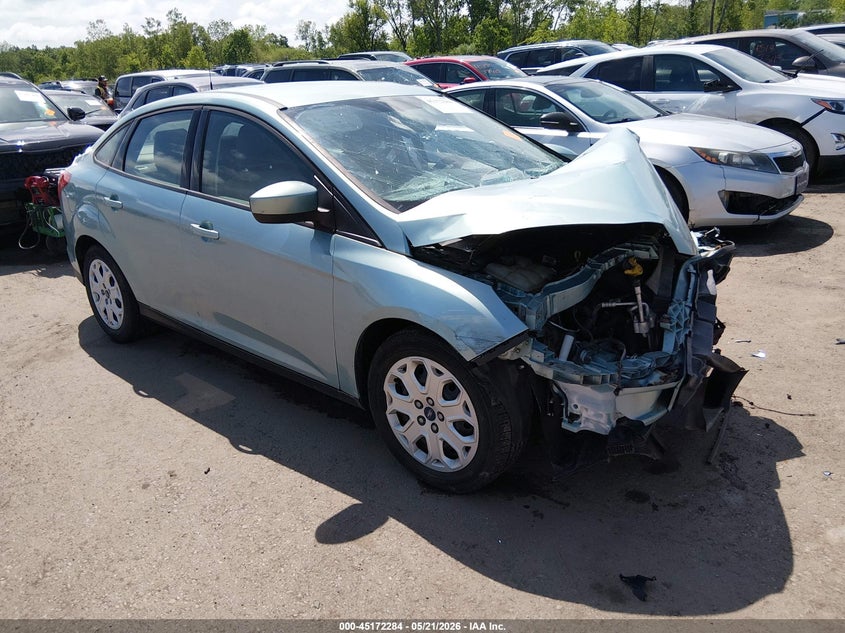 Vin: 1fahp3f22cl446815, lot: 45669970, ford focus se 2012 img_1