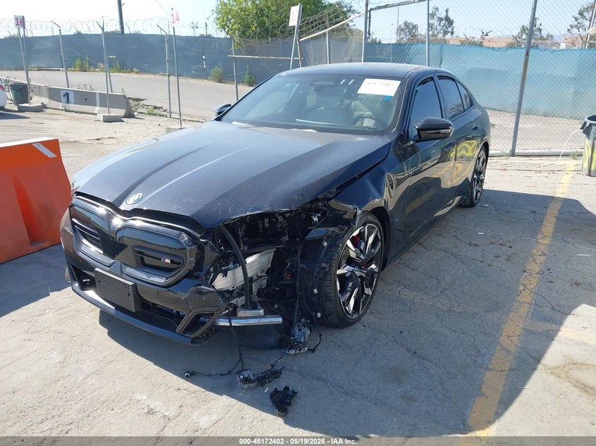 Vin: wby43fk03rcn96580, lot: 45670088, bmw i5 m60 20242