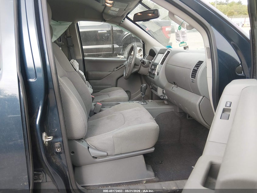 2020 NISSAN FRONTIER auction photo 5