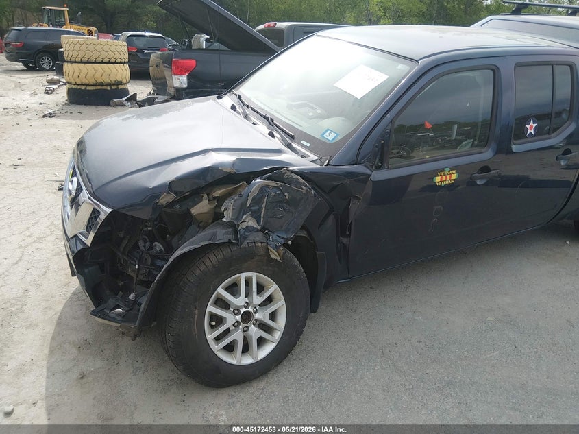 2020 NISSAN FRONTIER auction photo 6